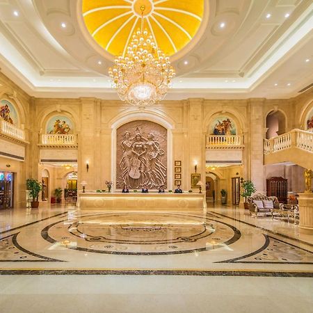 Vienna Hotel Nanyang People Road エクステリア 写真