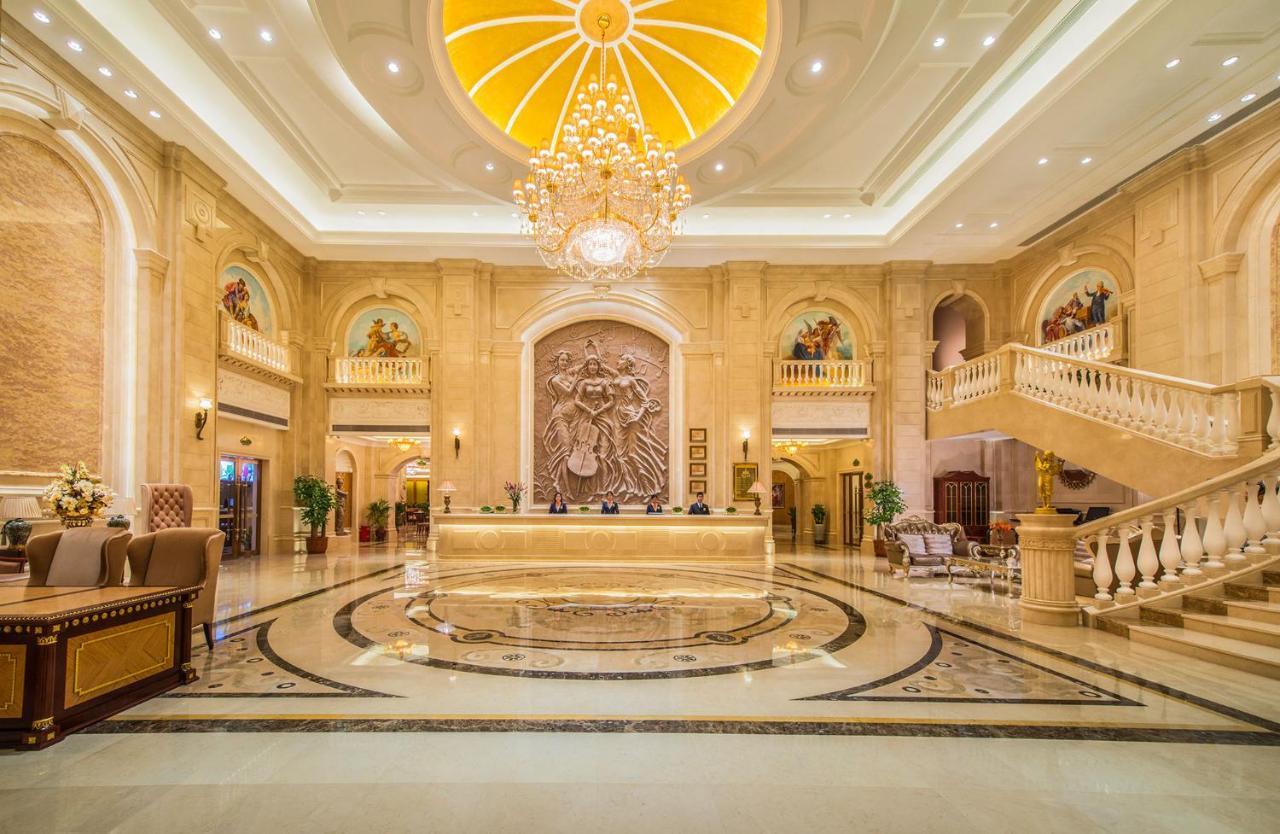 Vienna Hotel Nanyang People Road エクステリア 写真